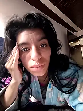 Snapshot of Ariell_Kieran chatting on March 13, 10:21 pm Ariell Kieran online show from March 13, 10:21 pm