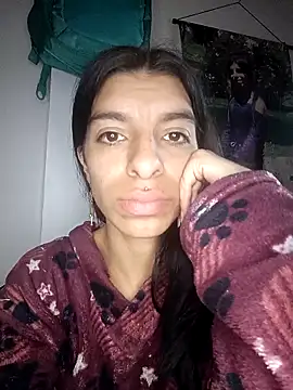 Snapshot of Ariell_Kieran chatting on September 25, 12:47 am Ariell Kieran online show from September 25, 12:47 am