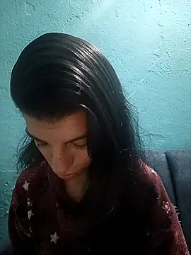 Snapshot of Ariell_Kieran chatting on October 16, 5:19 am Ariell Kieran online show from October 16, 5:19 am