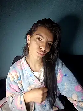 Snapshot of Ariell_Kieran chatting on November 21, 3:16 am Ariell Kieran online show from November 21, 3:16 am