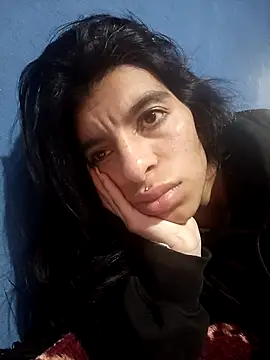 Snapshot of Ariell_Kieran chatting on December 4, 11:57 pm Ariell Kieran online show from December 4, 11:57 pm