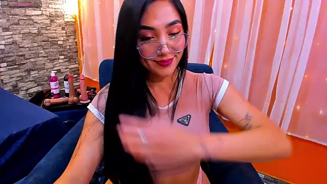 Snapshot of Enyel_valmina chatting on March 6, 9:09 pm Enyel valmina online show from March 6, 9:09 pm