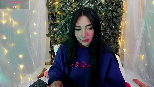 Snapshot of Enyel_valmina chatting on March 18, 12:27 am Enyel valmina online show from March 18, 12:27 am