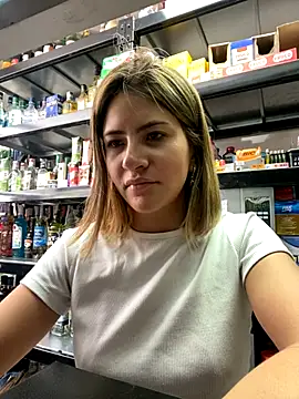 Andrea18 blonde online show from December 1, 1:49 pm