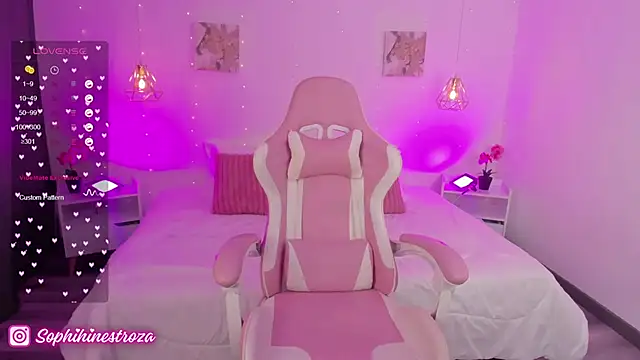 whiteatenea online show from March 3, 8:05 am