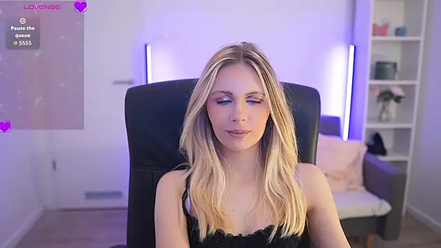 catecrago  online show from April 22, 8:06 am