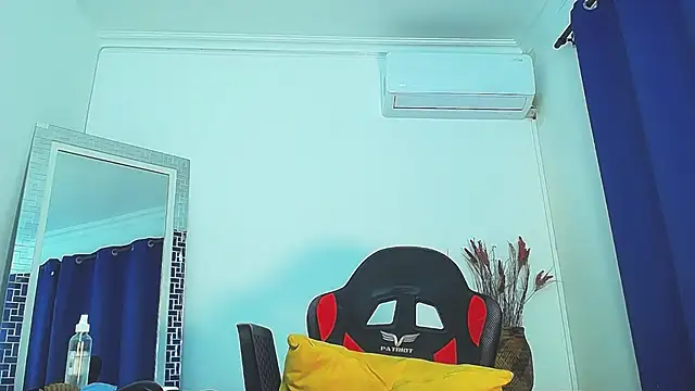 Karla Dior7 online show from February 21, 12:50 pm