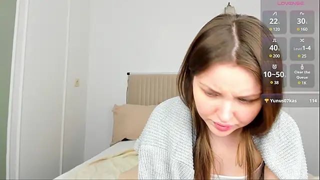 Lora Rosee online show from February 18, 8:49 am