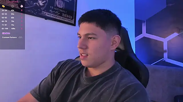 JamesCr  online show from September 12, 2:55 am