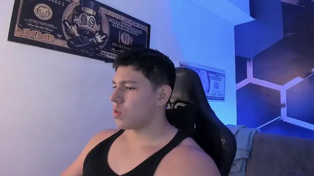 JamesCr  online show from September 25, 2:59 am