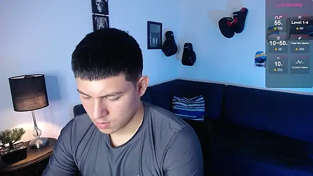 JamesCr  online show from April 15, 2:13 pm