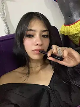 Snapshot of TayylorSexx chatting on March 7, 7:30 am TayylorSexx online show from March 7, 7:30 am