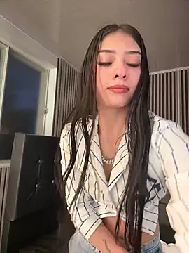 Snapshot of TayylorSexx chatting on September 20, 9:27 pm TayylorSexx online show from September 20, 9:27 pm