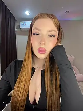 Snapshot of JessRoal chatting on March 17, 1:14 am JessRoal online show from March 17, 1:14 am