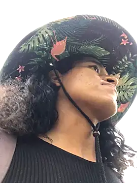 Snapshot of alexiaross96 chatting on November 30, 4:00 pm alexiaross96 online show from November 30, 4:00 pm