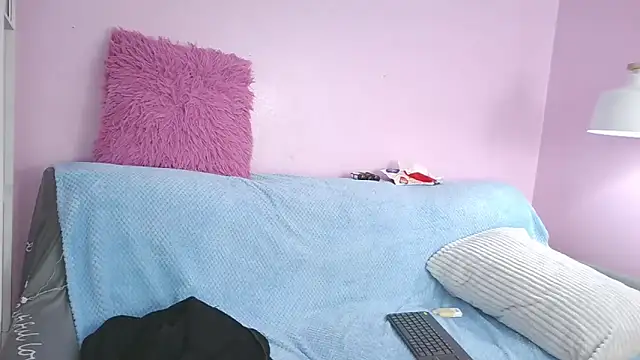 Hiyakasudere online show from December 20, 12:29 am