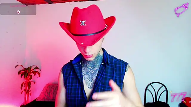 Snapshot of 7_Saturno_7 chatting on May 1, 7:40 pm 7 Saturno 7 online show from May 1, 7:40 pm
