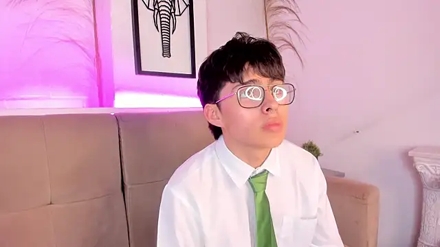 PepperTwink online show from March 17, 4:22 pm