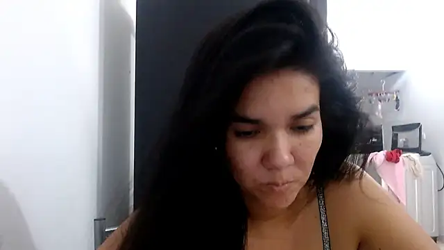 Snapshot of tezza_smith chatting on July 20, 1:31 am tezza smith online show from July 20, 1:31 am