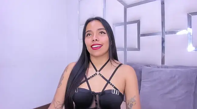 ZoeWan69 online show from February 11, 10:59 am