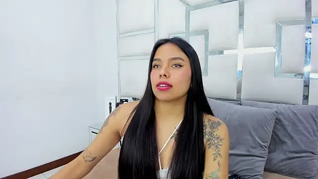 ZoeWan69 online show from March 7, 4:55 pm