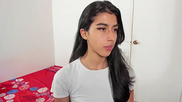 Mazikeen  18 online show from June 16, 1:03 pm