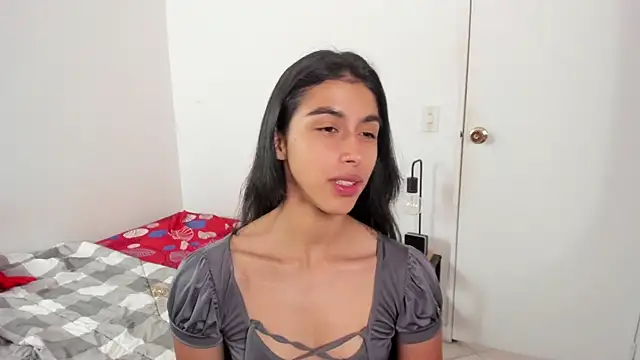 Mazikeen  18 online show from August 3, 1:38 pm