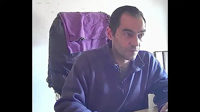 ReyDeBotones online show from March 18, 2:53 pm