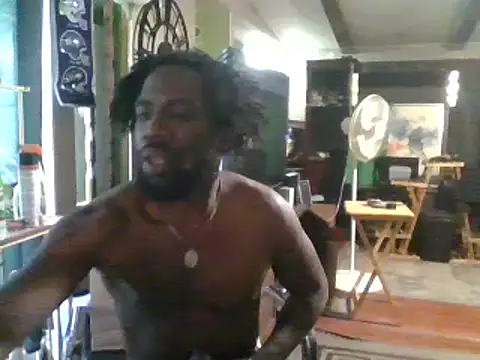 Snapshot of BigDMann40 chatting on February 20, 5:51 pm BigDMann40 online show from February 20, 5:51 pm