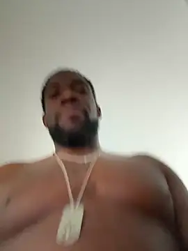 Snapshot of BigDMann40 chatting on April 11, 3:22 am BigDMann40 online show from April 11, 3:22 am