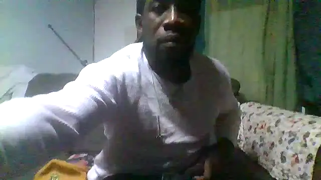 Snapshot of BigDMann40 chatting on April 22, 5:03 pm BigDMann40 online show from April 22, 5:03 pm