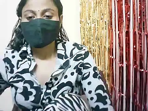 Snapshot of Rubi-Ji chatting on February 14, 2:44 pm Rubi-Ji online show from February 14, 2:44 pm