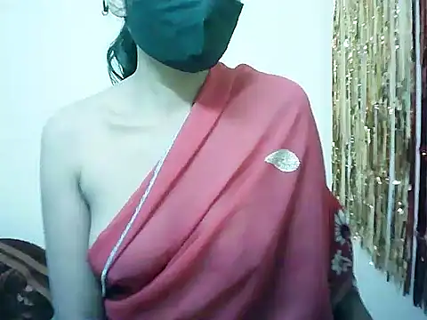 Snapshot of Rubi-Ji chatting on February 15, 5:28 pm Rubi-Ji online show from February 15, 5:28 pm
