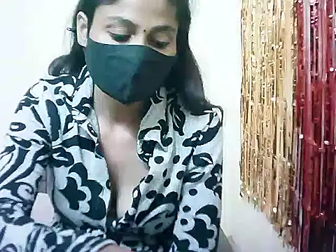 Snapshot of Rubi-Ji chatting on February 19, 12:44 pm Rubi-Ji online show from February 19, 12:44 pm