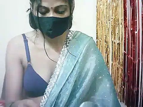 Snapshot of Rubi-Ji chatting on February 27, 10:42 pm Rubi-Ji online show from February 27, 10:42 pm
