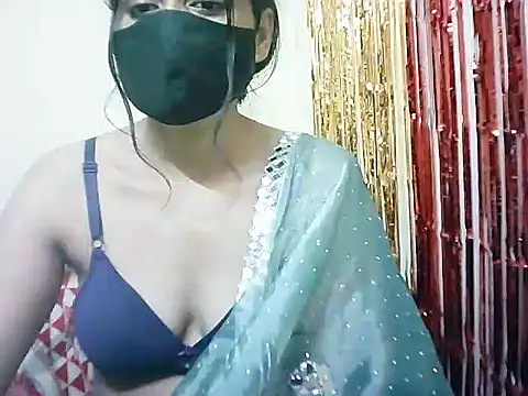 Snapshot of Rubi-Ji chatting on February 28, 10:28 pm Rubi-Ji online show from February 28, 10:28 pm