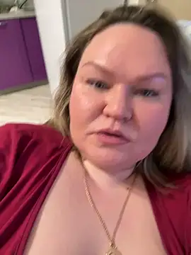 Vivien  wet online show from March 7, 7:44 pm