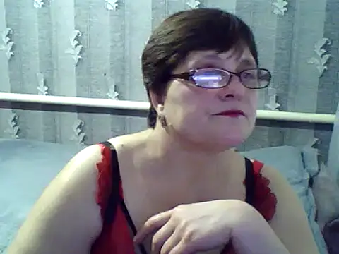 Snapshot of ElzaJewel chatting on February 14, 9:43 pm ElzaJewel online show from February 14, 9:43 pm