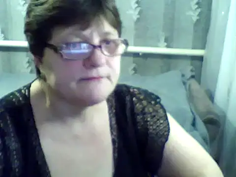 Snapshot of ElzaJewel chatting on February 27, 8:09 pm ElzaJewel online show from February 27, 8:09 pm