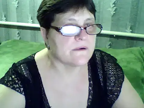 Snapshot of ElzaJewel chatting on March 7, 8:00 pm ElzaJewel online show from March 7, 8:00 pm