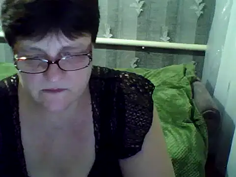 Snapshot of ElzaJewel chatting on March 7, 11:05 pm ElzaJewel online show from March 7, 11:05 pm