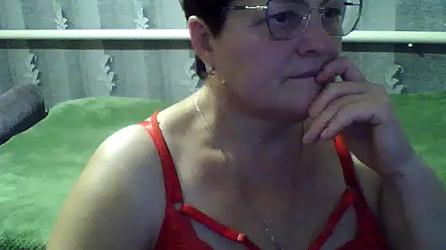 Snapshot of ElzaJewel chatting on October 20, 5:24 pm ElzaJewel online show from October 20, 5:24 pm