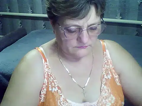 ElzaJewel online show from December 5, 8:05 pm