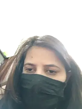 Snapshot of EZ_shuvani chatting on February 18, 4:37 pm EZ shuvani online show from February 18, 4:37 pm