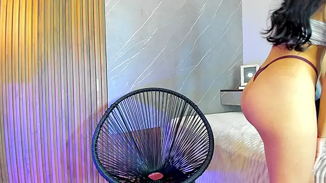 ariana jhonson1 online show from February 3, 3:49 pm