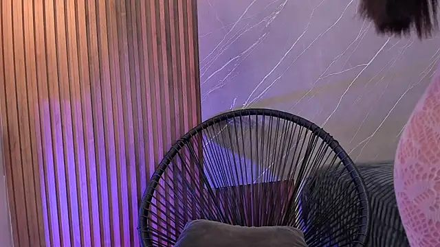 ariana jhonson1 online show from March 21, 3:46 pm