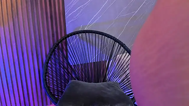 ariana jhonson1 online show from March 22, 3:31 pm