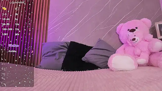 ariana jhonson1 online show from November 21, 11:31 am