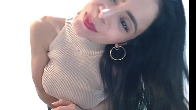 Snapshot of hema_gold chatting on February 27, 12:54 am hema gold online show from February 27, 12:54 am