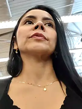 Snapshot of hema_gold chatting on September 23, 5:16 pm hema gold online show from September 23, 5:16 pm